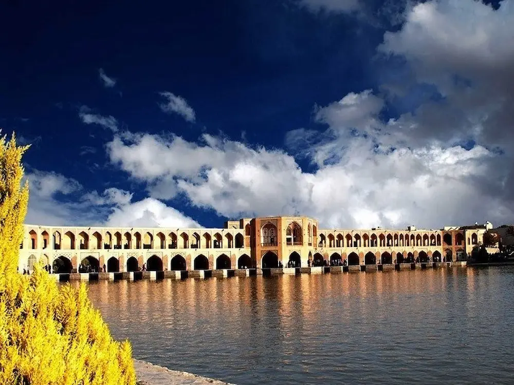 پل‌های روی رودخانه زاینده رود اصفهان