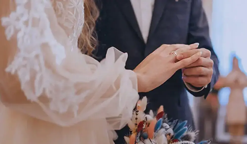 ازدواج از مهمترین مراحل زندگی انسان